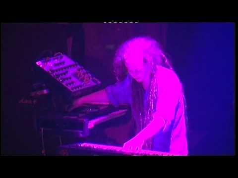 Youtube: Ozric Tentacles - Pixel Dream (Live)