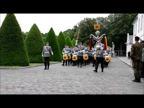 Youtube: Preußens Gloria 27.05.2019 Schloss Bellevue