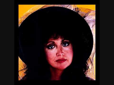 Youtube: Maria Muldaur  -  Midnight At The Oasis