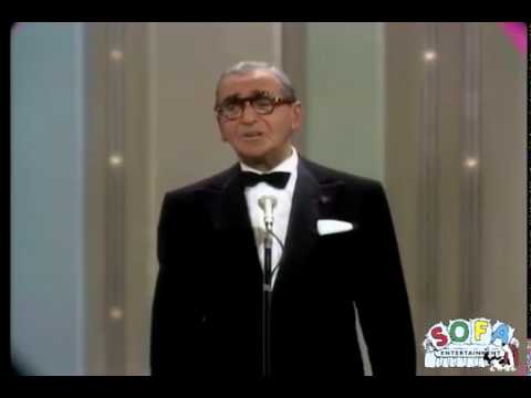 Youtube: Irving Berlin "God Bless America" on The Ed Sullivan Show