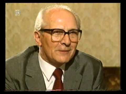 Youtube: Erich Honecker  -  Vorwärts immer - rückwärts nimmer