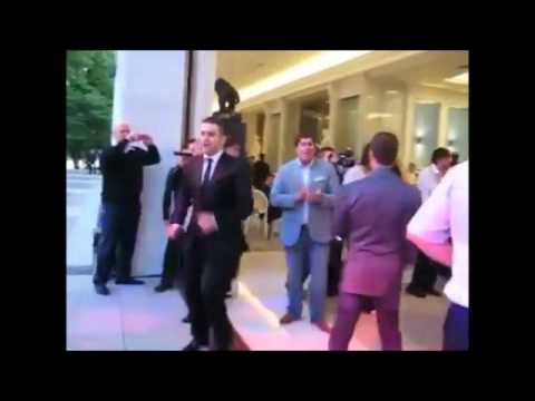 Youtube: Russian President Medvedev Dances to American Boy