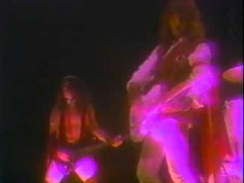 Youtube: Jefferson Starship - Light the Sky on Fire (Star Wars Holiday Special)