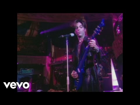 Youtube: Prince - Sweet Thing (Live in London, 1998) ft. Chaka Khan