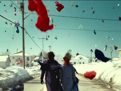 Youtube: Moderat - A New Error (by Xavier Dolan)