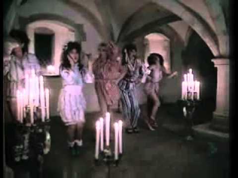 Youtube: Toto Coelo - Dracula's Tango