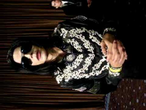 Youtube: Carlo Riley talks meeting Michael Jackson