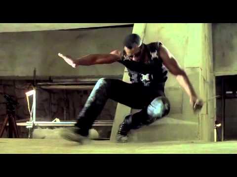 Youtube: Blade (1998) - Finial Fight Scene - Best Scene