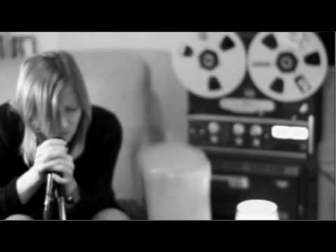 Youtube: Portishead - Chase The Tear