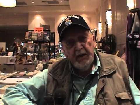 Youtube: Retired USAF pilot on UFOs - Wendelle Stevens