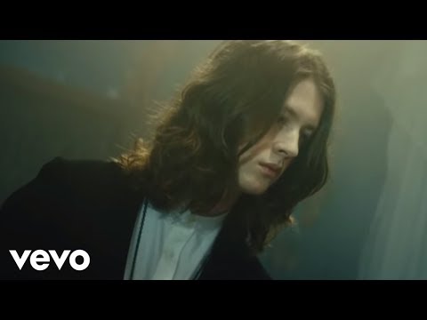 Youtube: Blossoms - Charlemagne