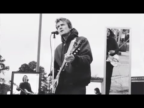 Youtube: The Raconteurs – Now That You're Gone (Official Music Video)