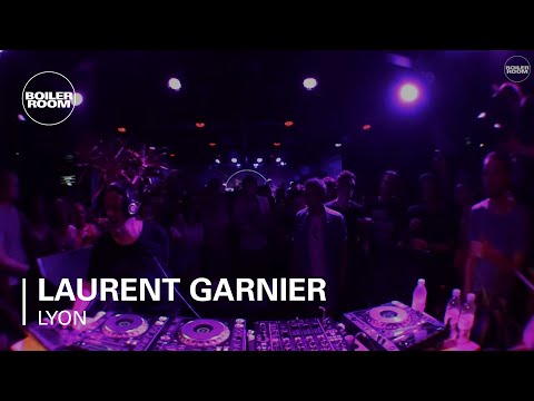 Youtube: Laurent Garnier | Boiler Room Lyon DJ set