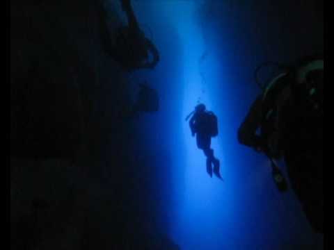 Youtube: Diving in Gozo - Inland Sea