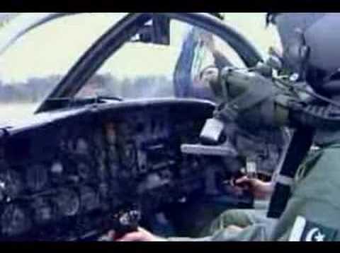 Youtube: PAKISTAN AIR FORCE WOMEN PILOT