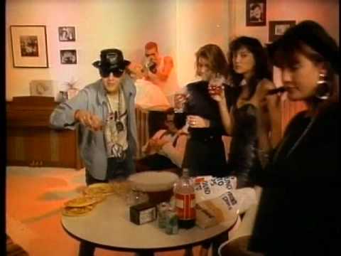Youtube: Beastie Boys - (You Gotta) Fight for Your Right to Party [OFFICIAL HQ VIDEO]