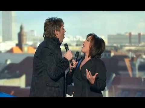 Youtube: Ute Freudenberg - Auf den Dächern von Berlin 2011