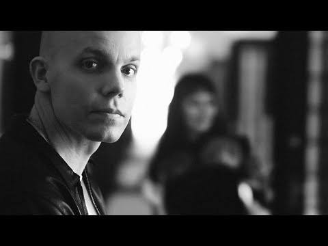 Youtube: Elastinen - Hetken tässä kaikes on järkee (feat. Johanna Kurkela) (Official Music Video)