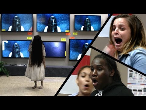 Youtube: Rings (2017) - TV Store Prank