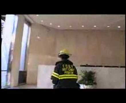 Youtube: Naudet, lobby WTC