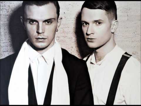 Youtube: Hurts - Wonderful Life (Freemasons Club Mix)