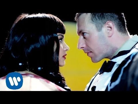 Youtube: Coldplay - True Love (Official Video)