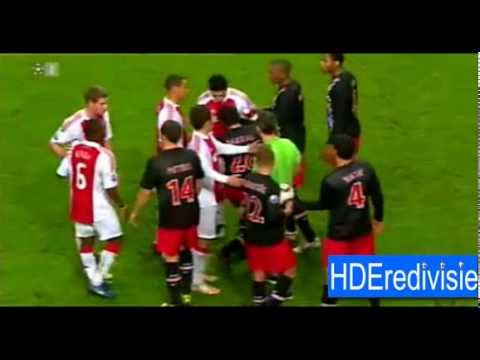 Youtube: Suarez bijt Otman Bakkal (Ajax - PSV) 7 weken Schorsing voor Suarez