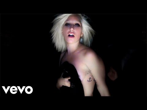 Youtube: Lady Gaga - I Want Your Love (Official)