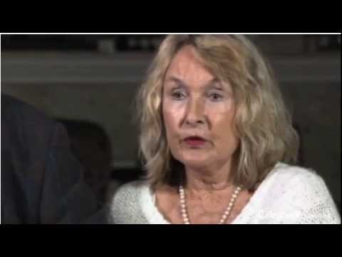 Youtube: Reeva Steenkamp's Mother speaks out.