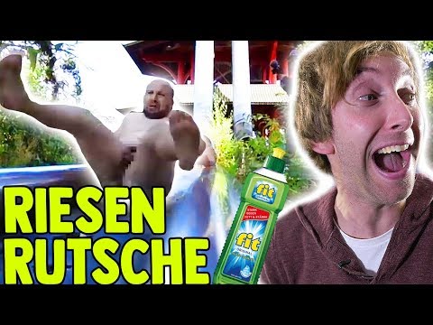 Youtube: Nackter Mann auf der Riesen-Rutsche - Torgshow #97