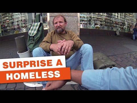 Youtube: Three German students surprise a homeless guy