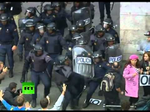 Youtube: Zehntausende Demonstranten in Madrid  - 25.9.12