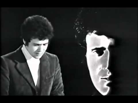 Youtube: Lucio Battisti - Pensieri e Parole (con testo) 1970