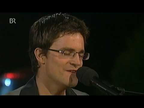 Youtube: Bodo Wartke: Ich vermiss' dich / 90 Grad (Songs an einem Sommerabend 2008)