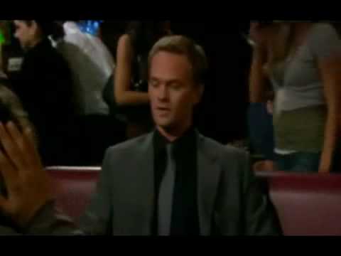 Youtube: Barney Stinson - Besando lo que yo besé
