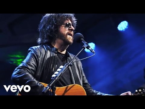 Youtube: Jeff Lynne's ELO - Telephone Line (Live at Wembley Stadium)