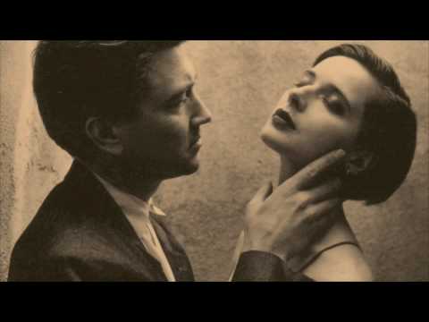 Youtube: A Marriage Made in Heaven - Tindersticks featuring Isabella Rossellini