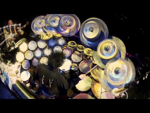 Youtube: Terry Bozzio -- Guitar Center Drum Off 2011 (Part I)