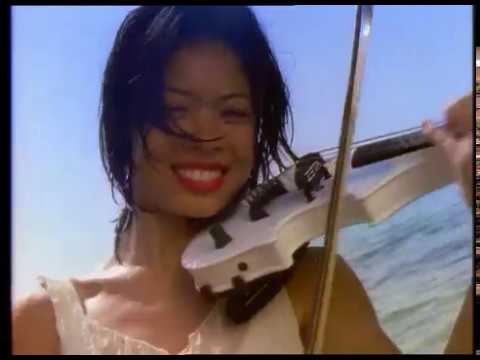 Youtube: Vanessa-Mae - Toccata and Fugue in D Minor (Official Video)