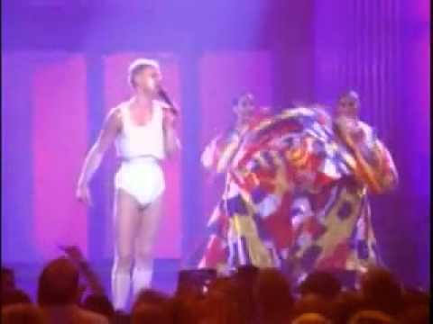 Youtube: Erasure - A Little respect 2011