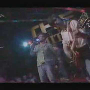 Youtube: The Smiths - Hand In Glove (Live)