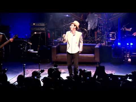 Youtube: Serj Tankian - Empty Walls - Live In London - DVD