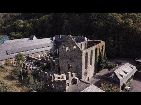 Youtube: Rotweinwanderweg Teil II.: Dernau - Ahrweiler