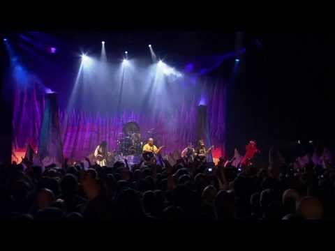 Youtube: Tenacious D -  Tribute live (HD)