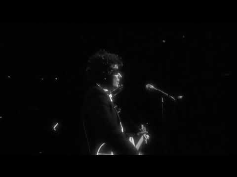 Youtube: Jimmy Fallon performs "The Times They Are A-Changin'" #FallonLIVE