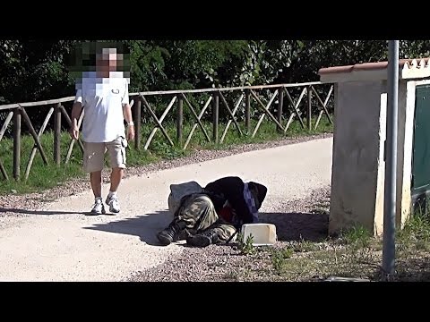 Youtube: Homeless vs Businessman (Social Experiment)