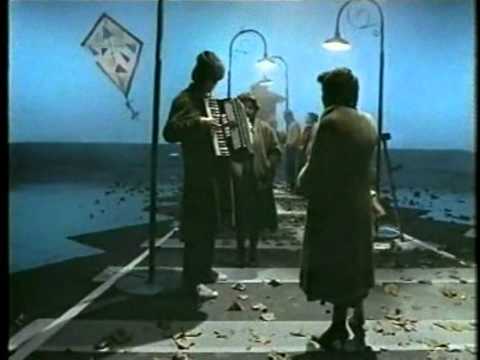 Youtube: Flash and the Pan - Waiting For A Train