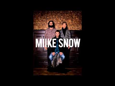Youtube: Paddling out/ Miike Snow
