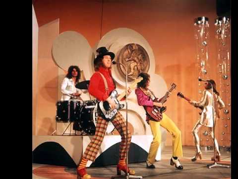 Youtube: Slade "Merry X-Mas Everybody" (LIVE!)