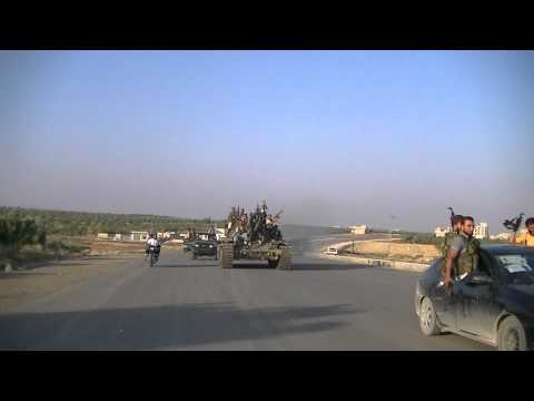 Youtube: كتيبة عمرو ابن العاص تستولي على دبابة وتتجول بها في اعزاز 22 7 2012